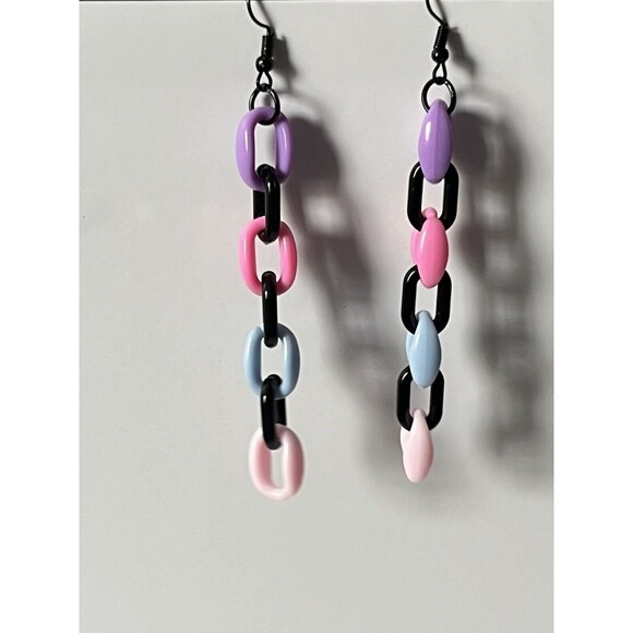 Acrylic Statement Necklace 22” & Earrings 3.25” Handmade Jewelry Set~Cute!!! - Picture 9 of 16